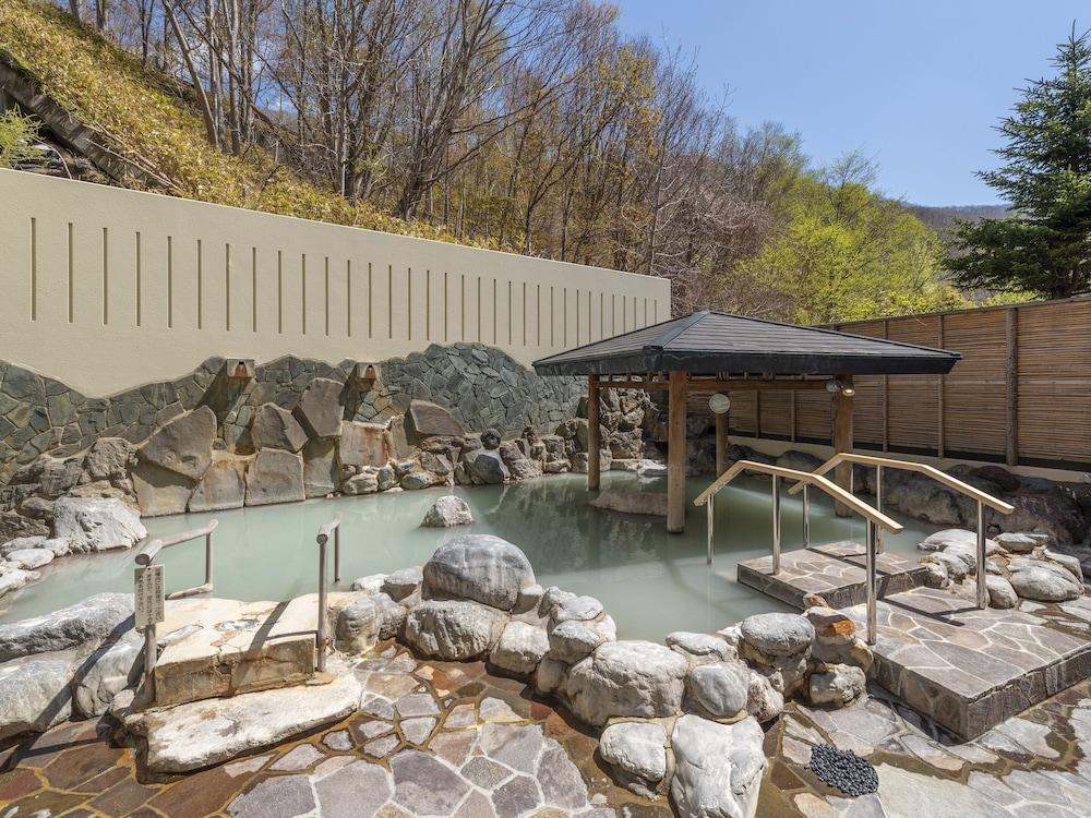 Hotel Noboribetsu Manseikaku Esterno foto