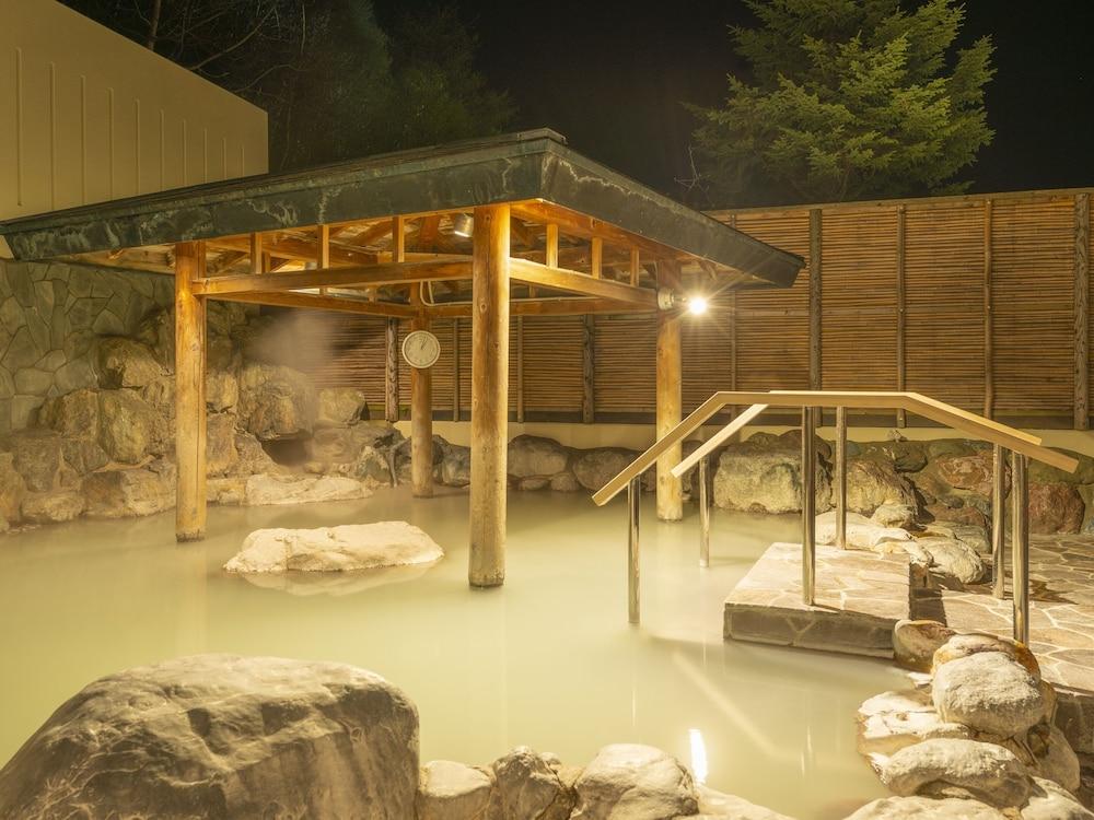 Hotel Noboribetsu Manseikaku Esterno foto