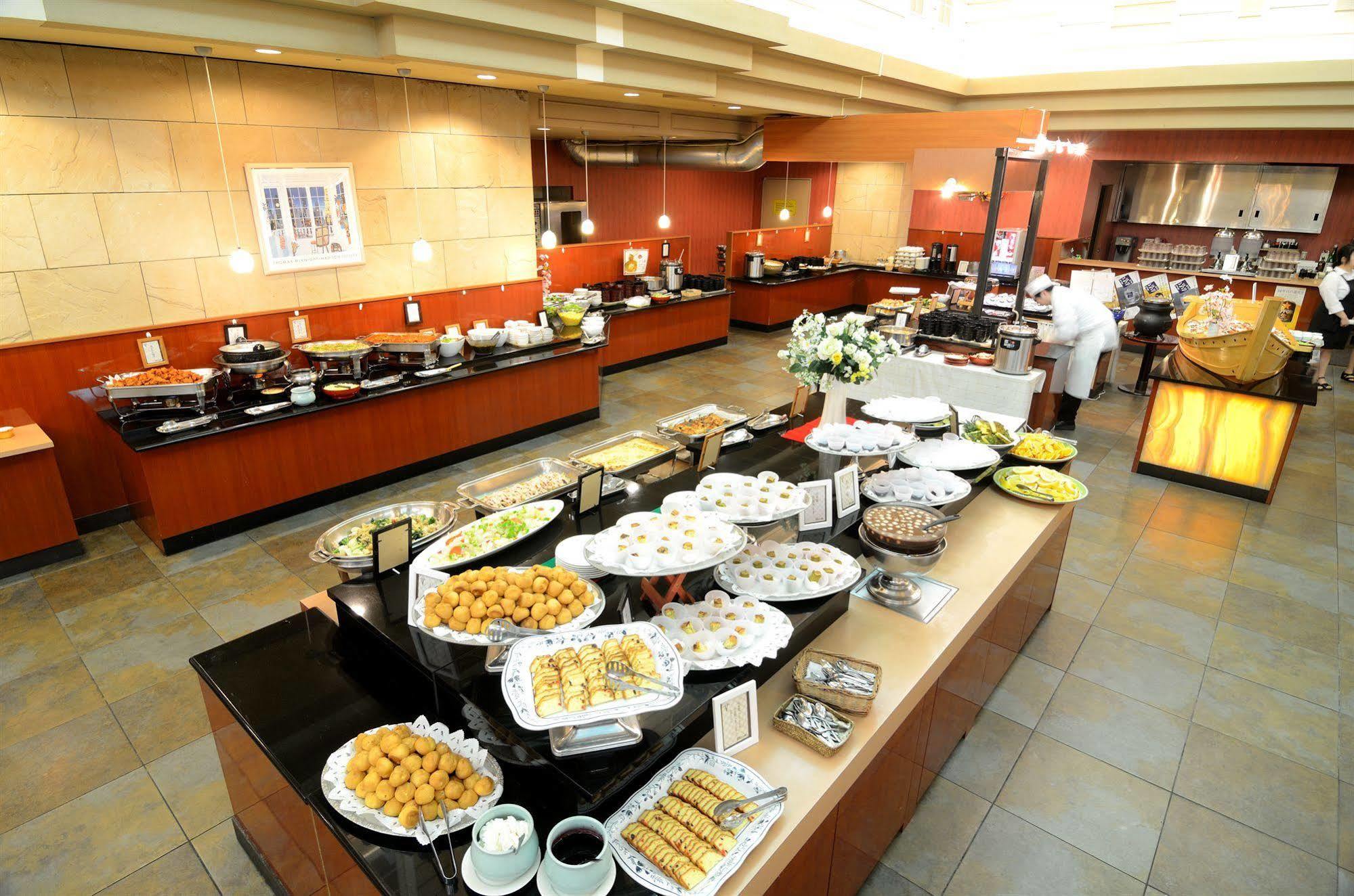 Hotel Noboribetsu Manseikaku Esterno foto
